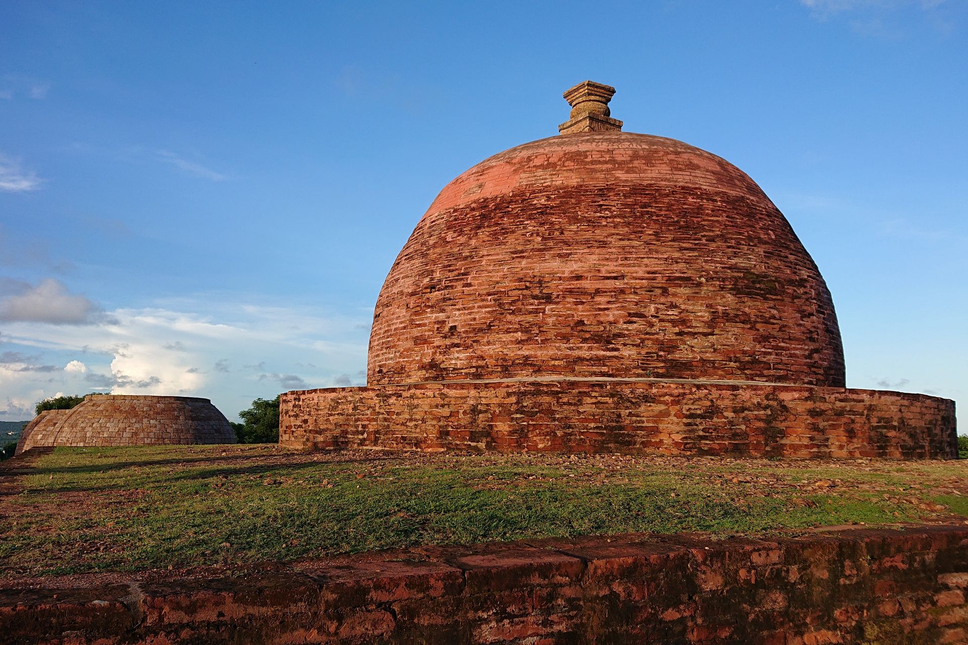 Archäologie, Spiritualität und Tourismus